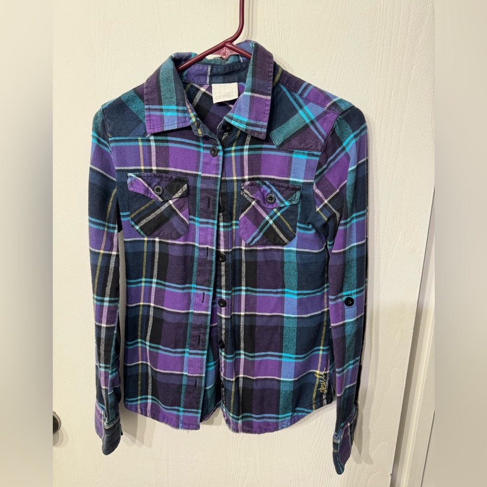 Medium, O’Neill flannel. Purple, blue, and black colored
